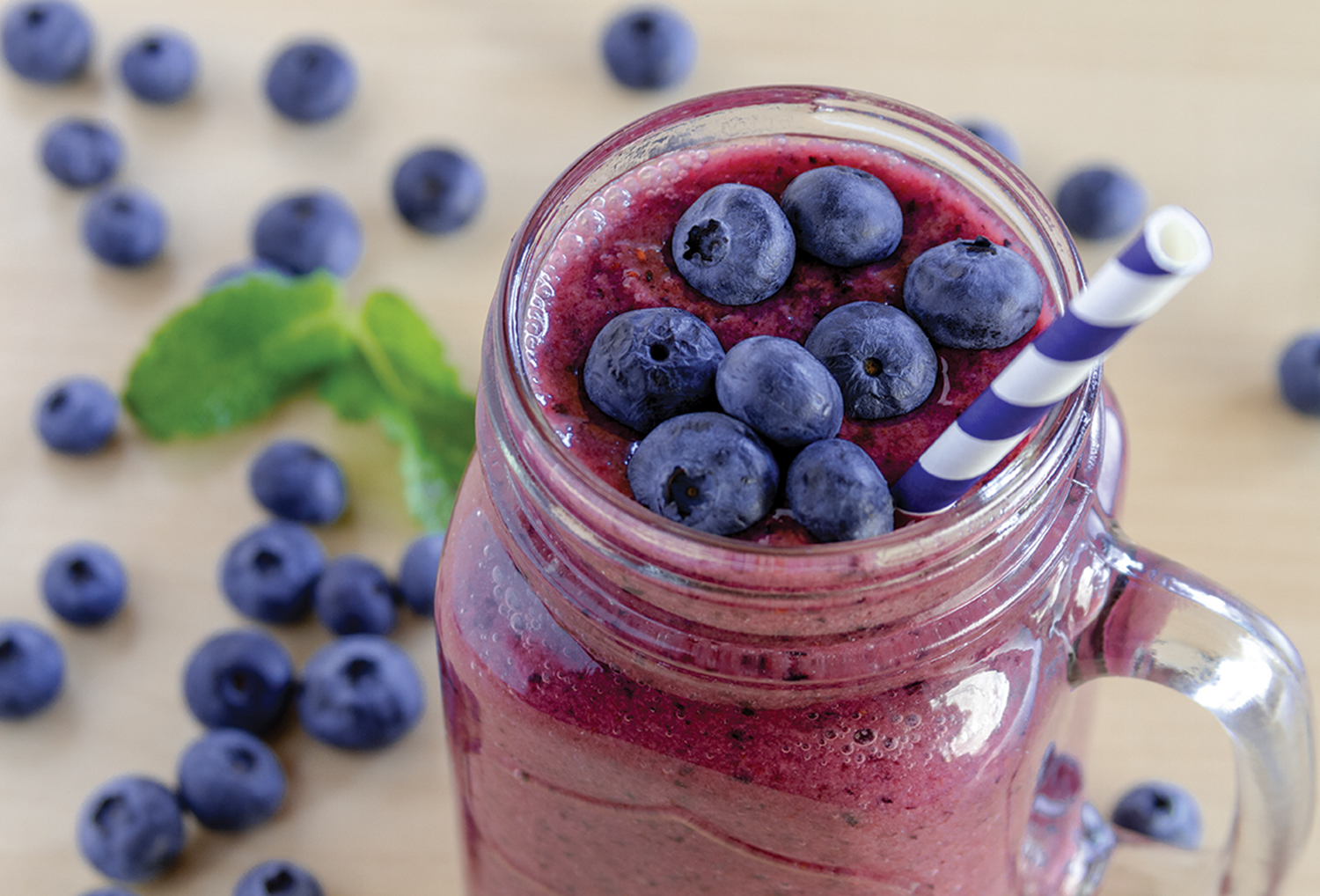 Avocado & Berry Power Smoothie